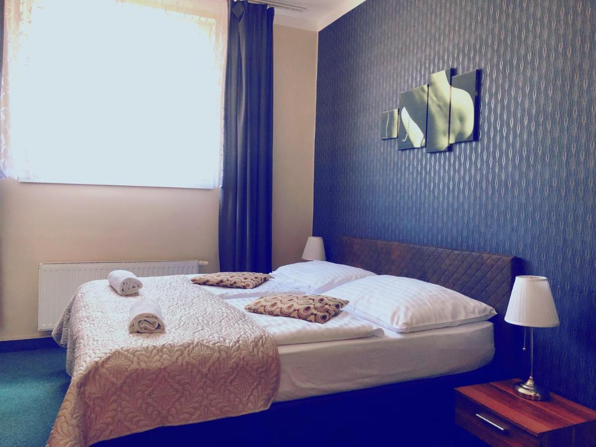 Otel Pankrac 3*