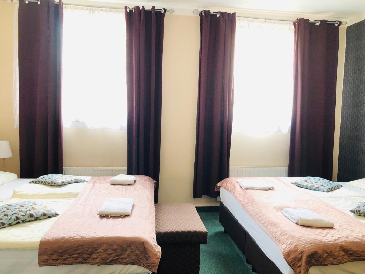 Otel Pankrac 3*
